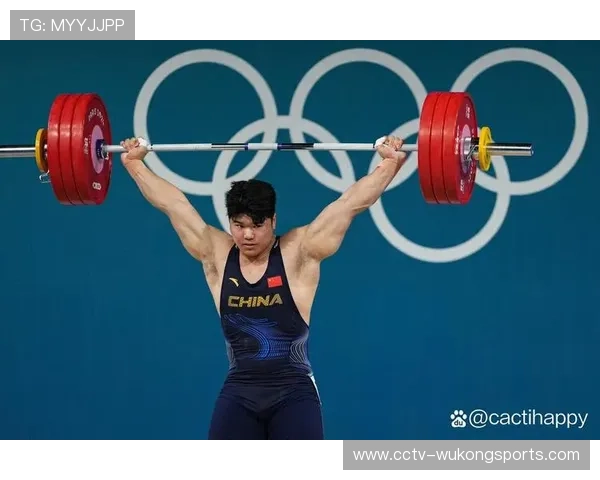 裁判视角:举重赛场上的重量增加策略与运动员心理博弈